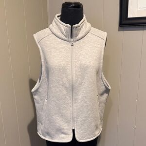 B26 Yelete Women Large Light Gray Zip-Up Vest Fleece Outdoor Casual